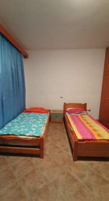 Melana Apartment Tirós Esterno foto